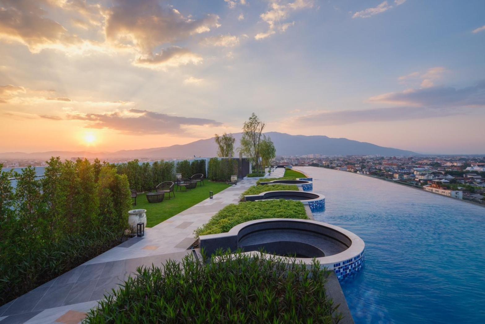 Luxury Condo Astra Sky River Condo Čiang Mai Exteriér fotografie
